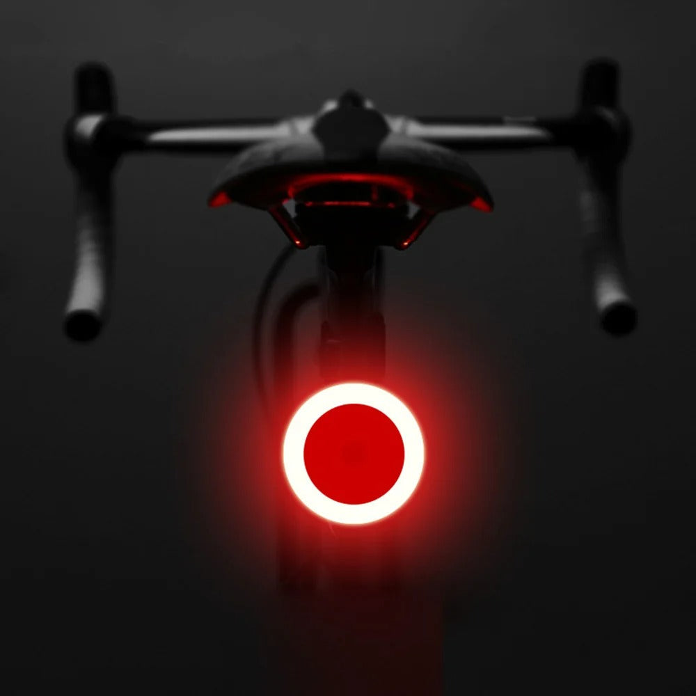 LuminaSync™ - Luz trasera para bicicleta con múltiples modos de iluminación